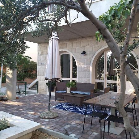 ברלה Holiday Home With Free Parking By The Beach מראה חיצוני תמונה