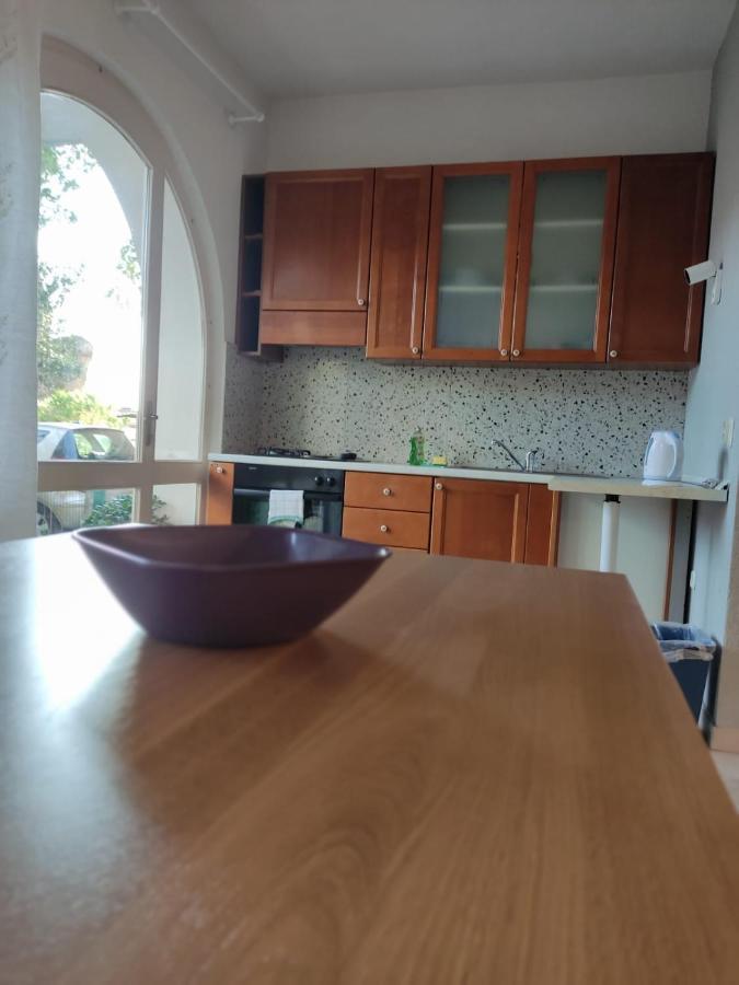 ברלה Holiday Home With Free Parking By The Beach מראה חיצוני תמונה