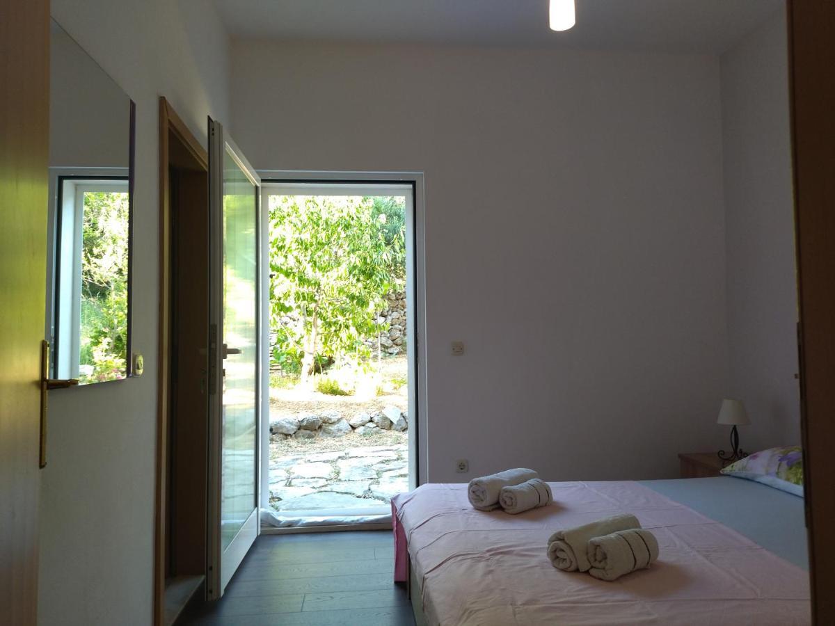 ברלה Holiday Home With Free Parking By The Beach מראה חיצוני תמונה